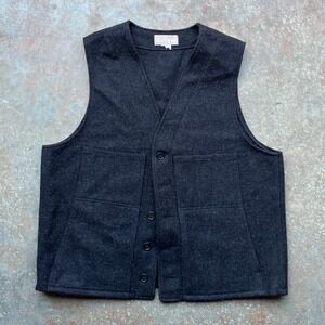 Filson Mackinaw Wool Vest Mens Charcoal Gray 100% Virgin Wool Button Size 44